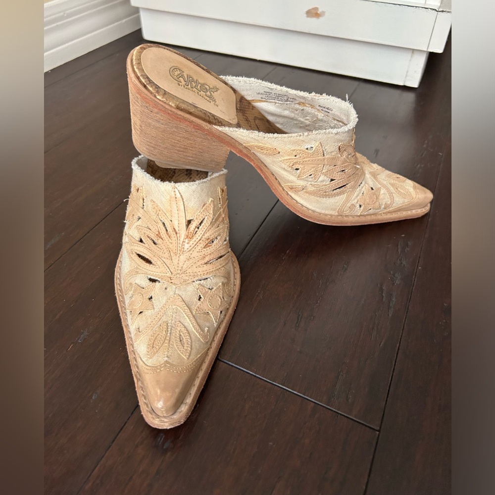 Carlos Santana Western Mules